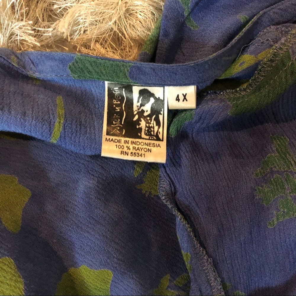 Leaf Print Button Up Top - image 7